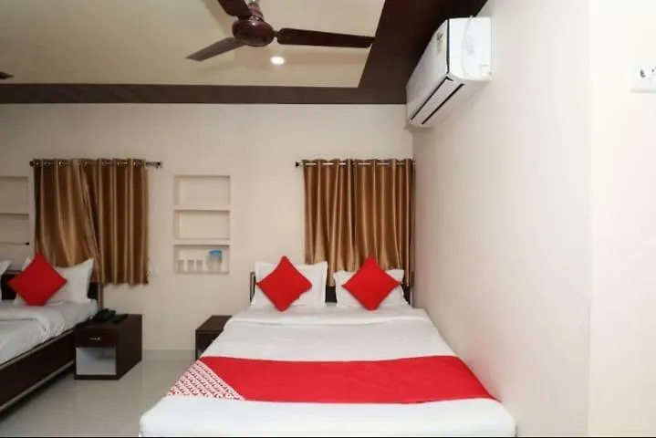 Hotel R D Palace Varanasi India