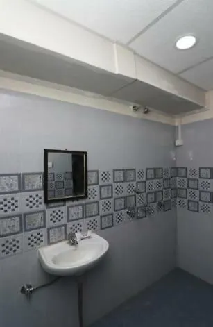 Hotel R D Palace Varanasi