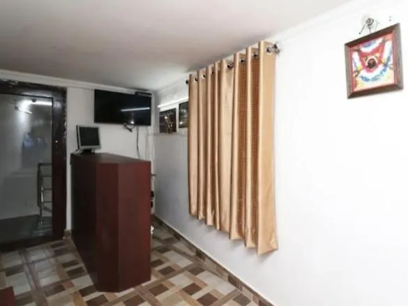 Hotel R D Palace Varanasi